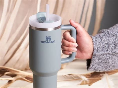 10 Stanley Cup Alternatives For Trendy Drinks In 2024