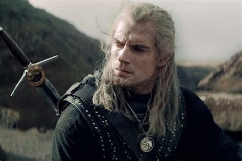 The Witcher Henry Cavill Quitte La Série Netflix Les Fans Sous Le