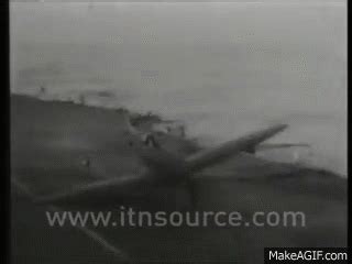 World War II - Plane crash on Make a GIF