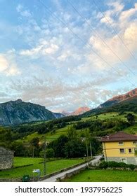 Naranjo De Bulnes Sunrise Known Picu Stock Photo Shutterstock