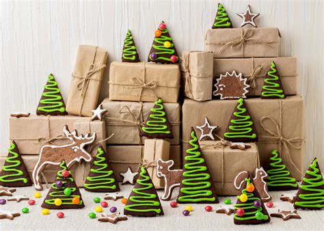 Holiday Food Gifts Everyone Will Love | Reader's Digest