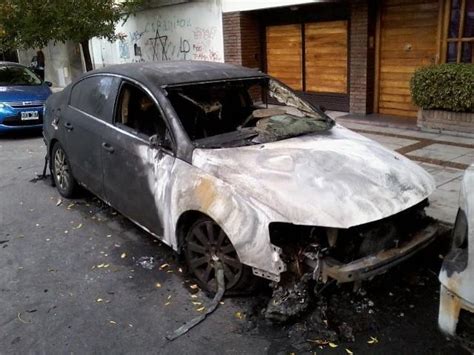 Cosas Que Debes Hacer Si Tu Auto Se Incendia