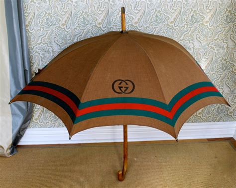 Vintage Gucci Umbrella With Bamboo Handle And Ribs At 1stdibs Gucci