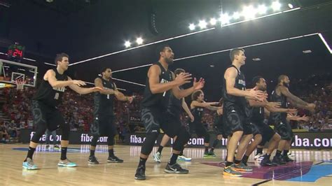 New Zealand Basketball Team's Haka Dance Baffles Team USA - ABC News