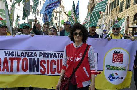 Guardia Giurata Picchiata Mentre Lavora Sotto Accusa Le Societ Di