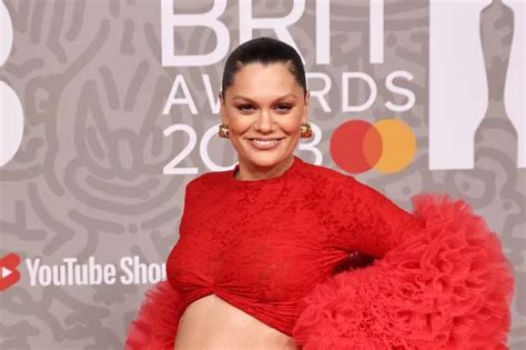 Pregnant Jessie J Shows Off Bare Baby Bump As She Returns Brit Awards