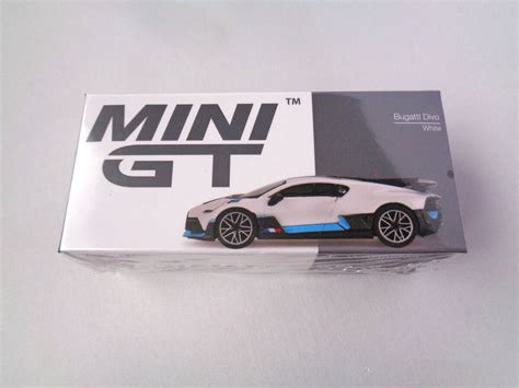 Yahoo オークション MINI GT 1 64 Bugatti Divo White LHD ブガッテ