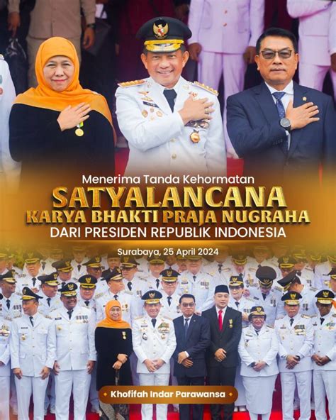 Khofifah Satu Satunya Gubernur Yang Terima Satyalancana Karya Bhakti