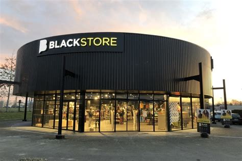 Commerce L enseigne Blackstore ouvre ses portes à Saint Malo