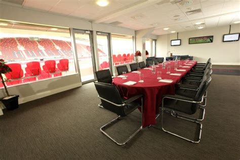 Thomond Park Stadium - venuesworld.com