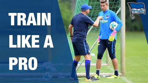 TRAIN LIKE A PRO MIT TORWART PETRY Hertha BSC Berlin 2018 Hahohe