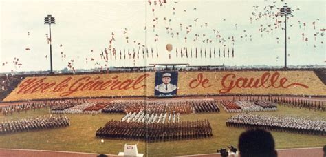 Biographie De Charles De Gaulle Fondation De Gaulle