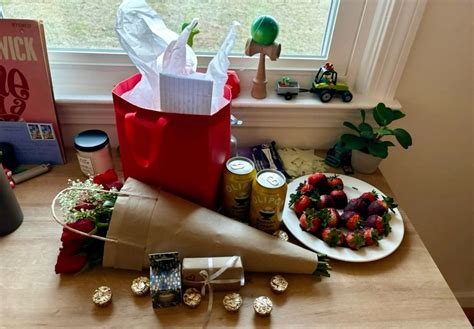 Best 12 9 Lesbian Valentines Day Ideas That Are Cute Meaningful Artofit