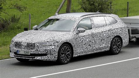 2023 Skoda Superb moves closer to debut | Carbuyer