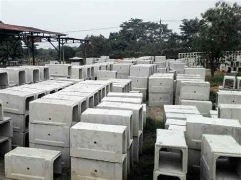 Harga Precast U Ditch Dan Cover U Ditch Beton Saluran Air Ready Mix