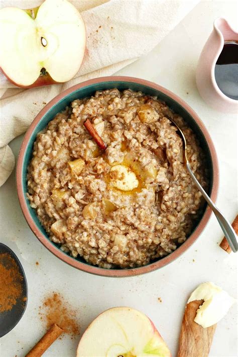 Crock Pot Apple Cinnamon Oatmeal It S A Veg World After All®