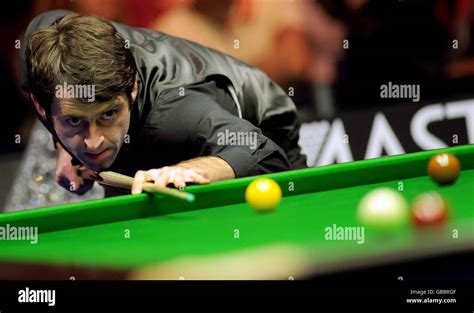 Englan Ronnie Osullivan During The Masters Final At Wembley Arena Hi