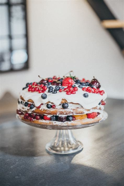 Naked Cake Vanille Fruits Rouges DAYS OF CAMILLE