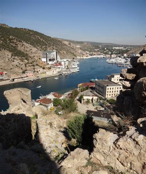 Балаклава - уютная бухта с богатой историей | Легким на подъем