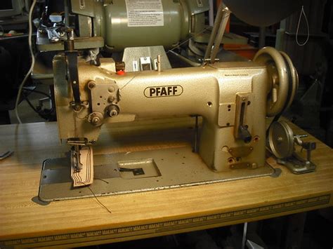 Pfaff 545 Industrial Sewing Machine Overview And Video Leather Sewing