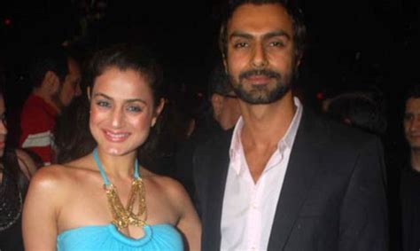 Ashmit Patel Beaks Silence over Differences with sister Ameesha Patel ...