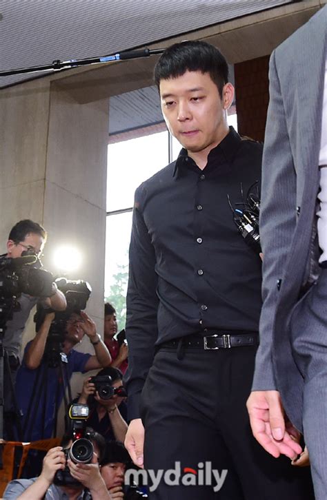 성폭행 강제성 없다 박유천 피소 사건 모두 무혐의 방침 네이트 연예