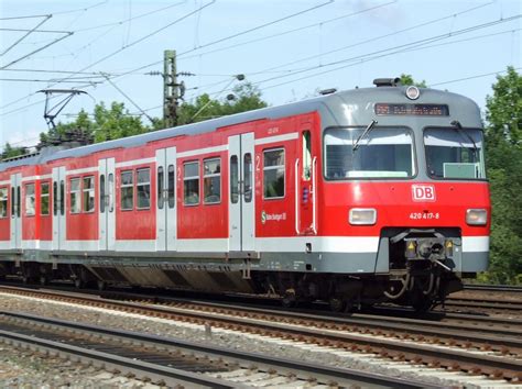 ET 420 417 der S-Bahn Stuttgart mit neuer, digitaler Zugzielanzeige auf ...