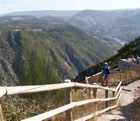 Dónde comer bien y barato en la Ribeira Sacra O Balcón da Ribeira