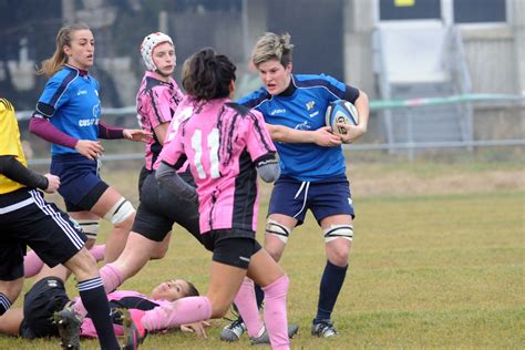 Cus Ad Maiora Femminile Scintillante Contro Il Cogoleto Cus