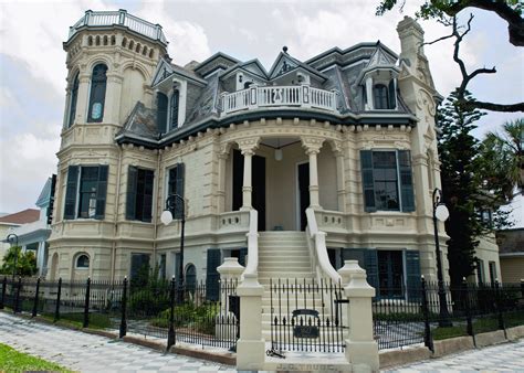 Restored Victorian Homes Old Home Galveston Tx Old Home With One Of