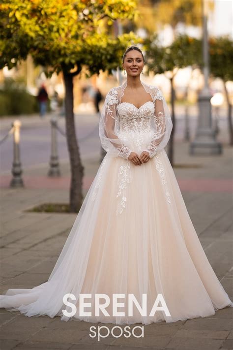 Trouwjurk En Bolero Serena Sposa En Ann John Bruidsmode