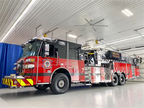 SPH 100 Delta Township Fire Department MI Sutphen Corporation