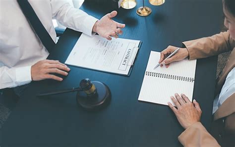 How To Choose The Right Medical Malpractice Lawyer For Your Case Lawyers Panel