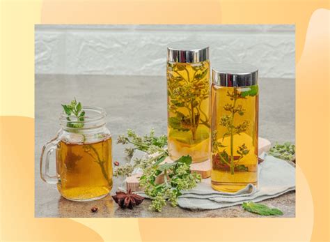 What Is the ‘Lemon Balm’ Drink & Does It Work for Weight Loss?