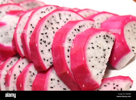 How To Peel A Dragonfruit Nilestorsten