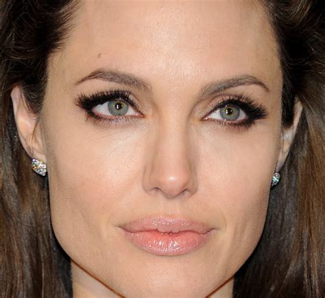 Angelina Jolie Eye Color : Being the most beautiful woman on earth as ...