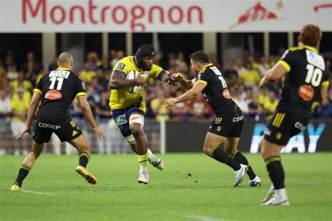 Rugby Clermont S Offre La Rochelle De Justesse En Top