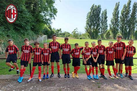 Soggiorno Estivo Viterbo A Scuola Di Calcio Con Il Milan Camp