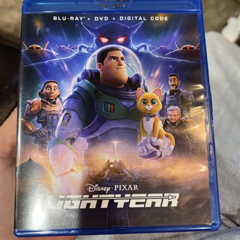 DISNEY PIXAR LIGHTYEAR Walt Disney Blu Ray DVD No Digital Code