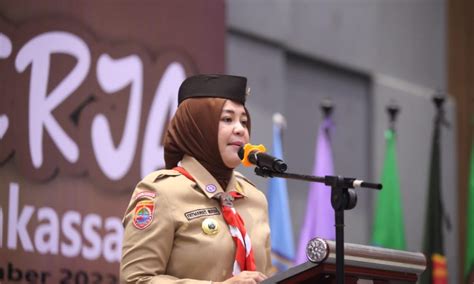 Fatmawati Rusdi Support Kontingen Kwarcab Makassar Yang Akan Berlomba