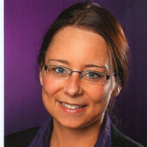 Daniela Dantz - Technik & Garantie (Fahrzeugmanagement) - Mercedes-Benz ...