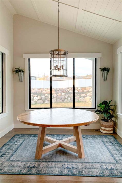 Diy Round Dining Table With Extension - How To Build An Expandable ...