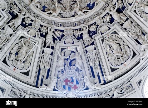 Baroque Stucco Hi Res Stock Photography And Images Alamy