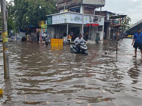 Rain Slow Down On Paldi Ashram Road Roads Are Waterlogged Due To