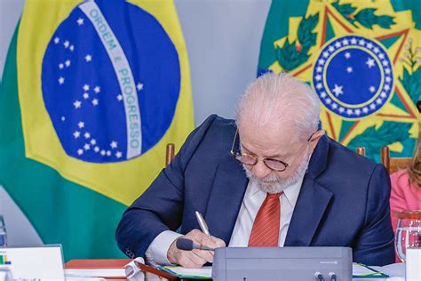 Lula Sanciona Vetos Lei Que Desonera Setores Da Economia