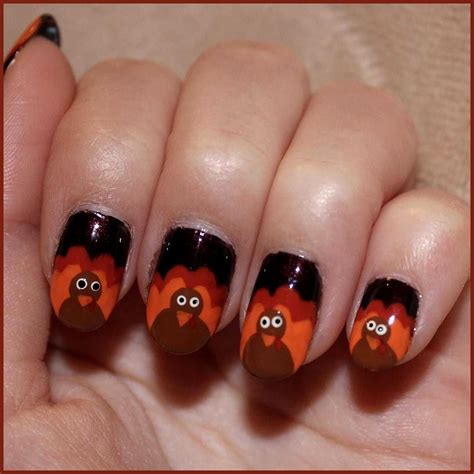 32 Cute Thanksgiving Nail Art Designs That Will Make You Feel So Fall