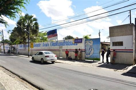 Col Gio Assis Chateubriand Em Feira De Santana Premiado Em Edital