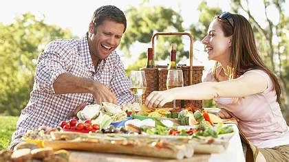 Inniger Sex Dinge glückliche Paare beim Sex tun COSMOPOLITAN