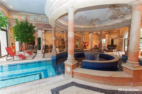 Hotel Colosseo Europa-Park Pool: Pictures & Reviews - Tripadvisor