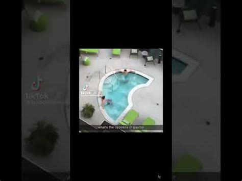 Two Bros Chilling In A Hot Tub Vine YouTube